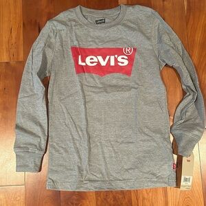 Levi’s boys long sleeve shirt - NWT